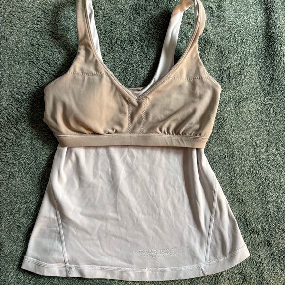Lululemon Top Size 2 - Picture 3 of 5